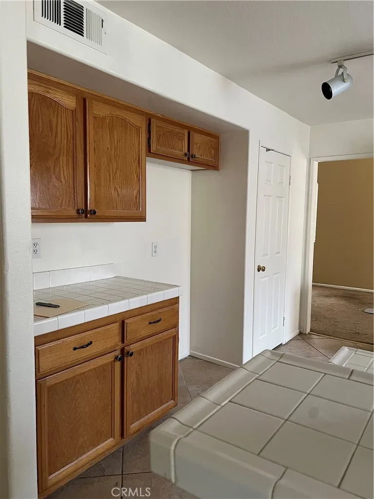15375 Fremont Drive Adelanto, CA 92301