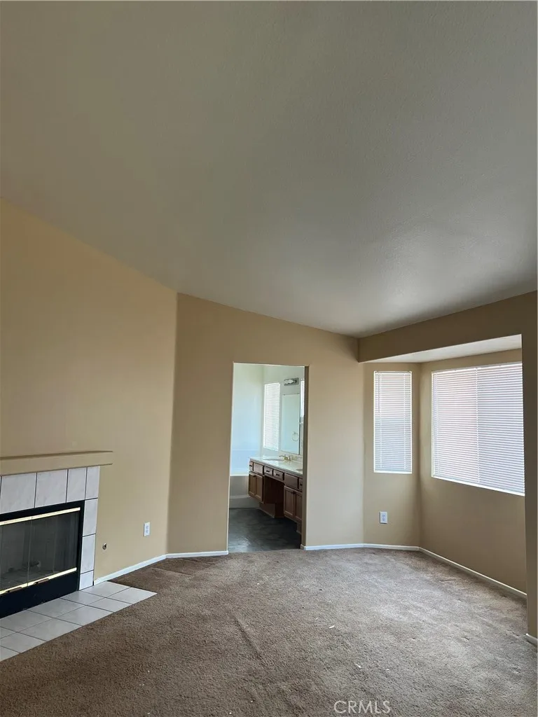 15375 Fremont Drive Adelanto, CA 92301