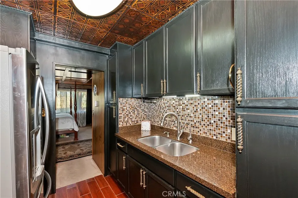 571 Pine Lane Sugarloaf, CA 92386