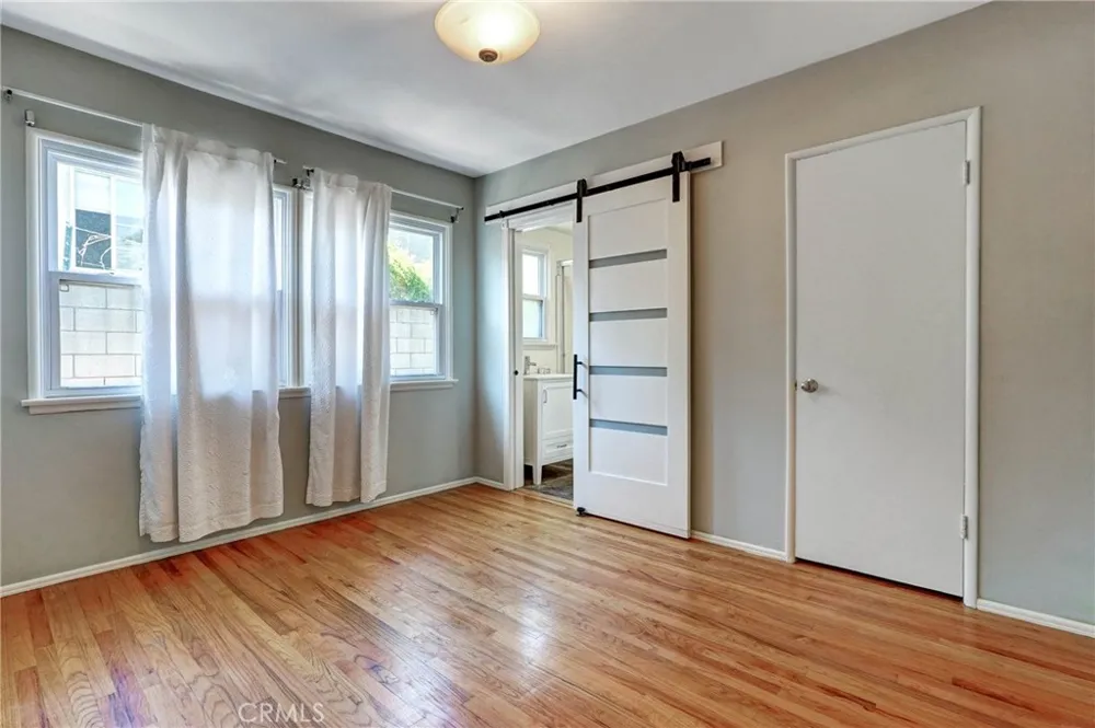 2800 Jolley Drive Burbank, CA 91504