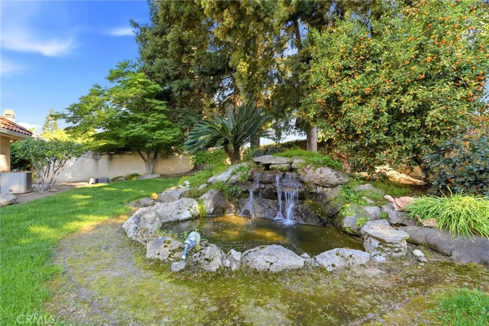 3403 E Vassar Court Visalia, CA 93292
