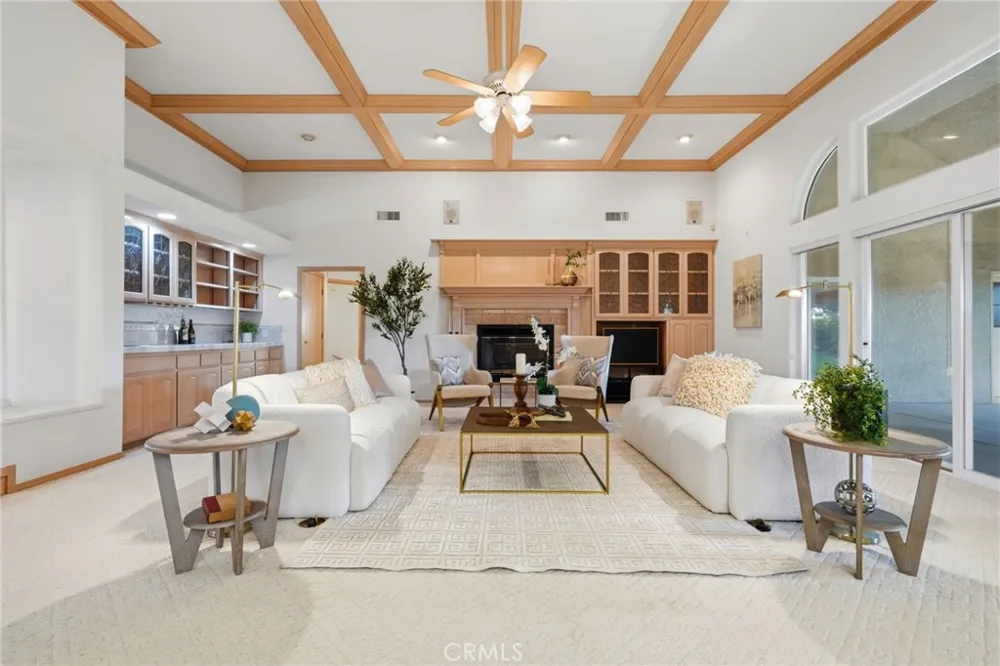 3403 E Vassar Court Visalia, CA 93292
