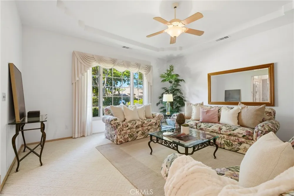 3403 E Vassar Court Visalia, CA 93292