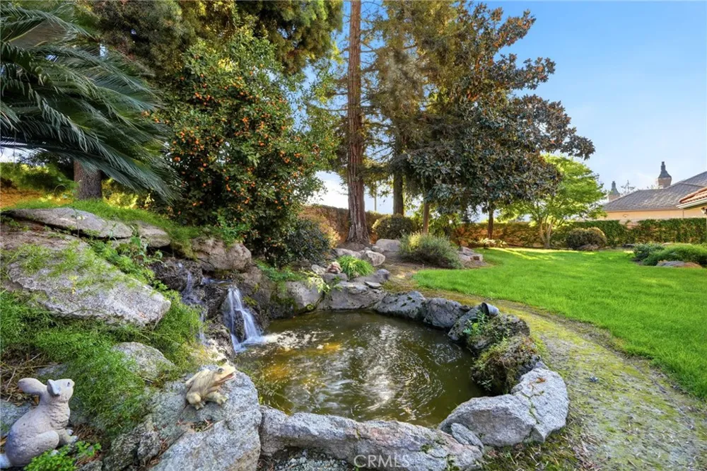 3403 E Vassar Court Visalia, CA 93292