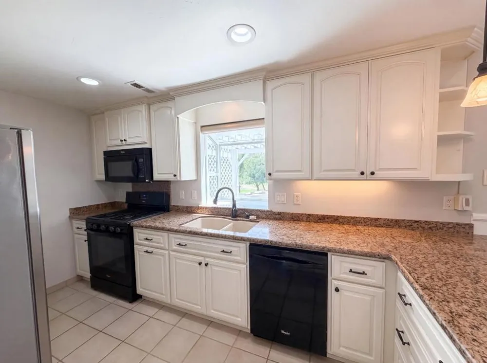 12007 Torrey Pines Drive Auburn, CA 95602