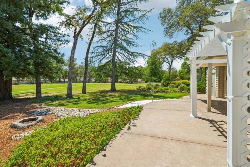 12007 Torrey Pines Drive Auburn, CA 95602