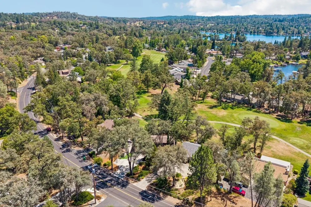 12007 Torrey Pines Drive Auburn, CA 95602