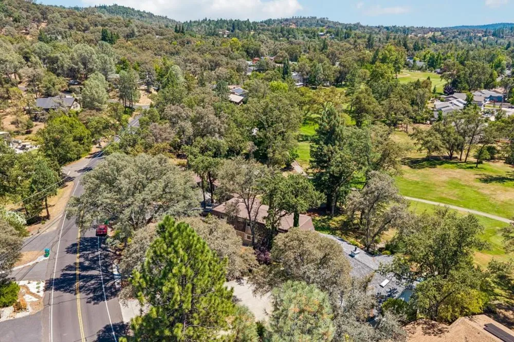 12007 Torrey Pines Drive Auburn, CA 95602