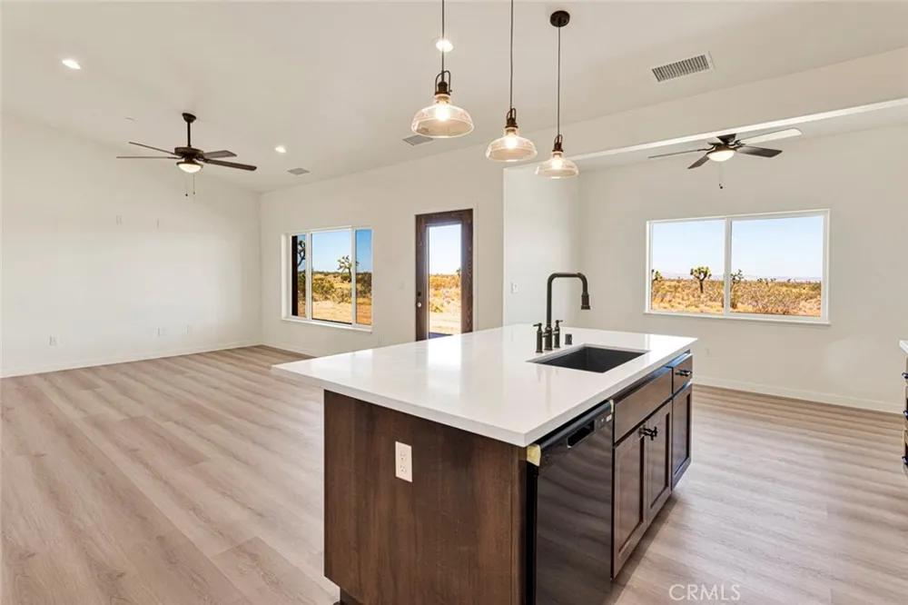 9210 Marco Road Phelan, CA 92371
