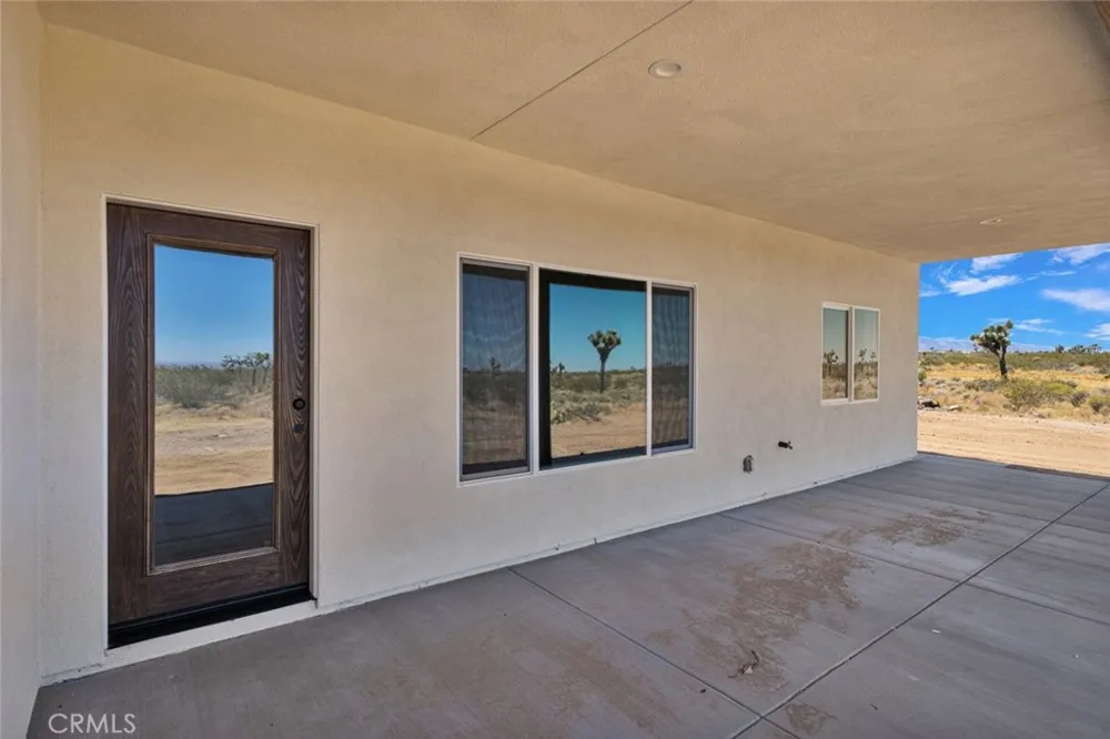 9210 Marco Road Phelan, CA 92371