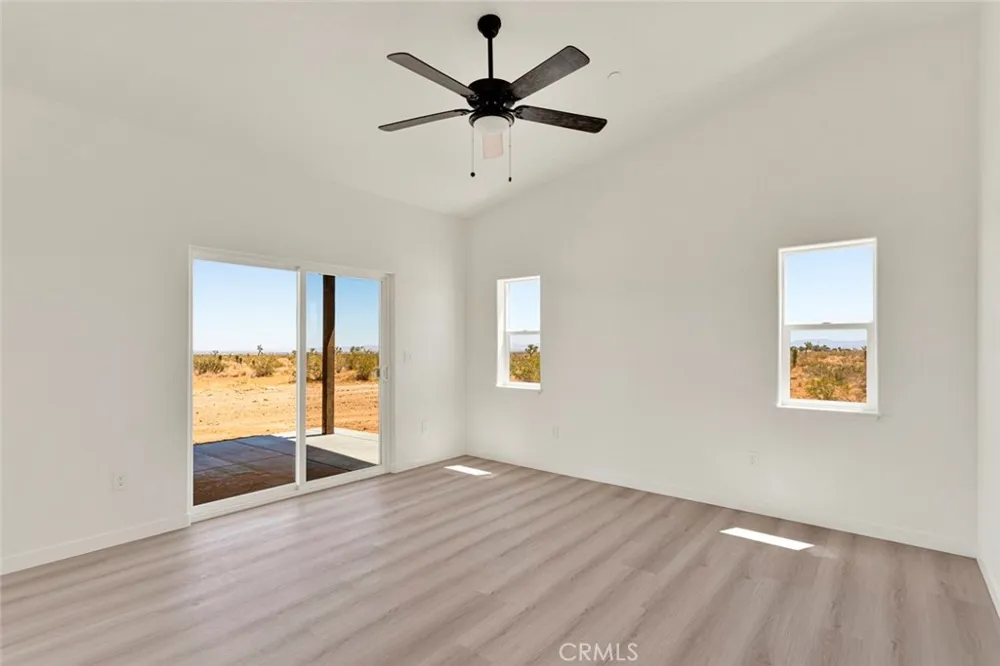 9210 Marco Road Phelan, CA 92371
