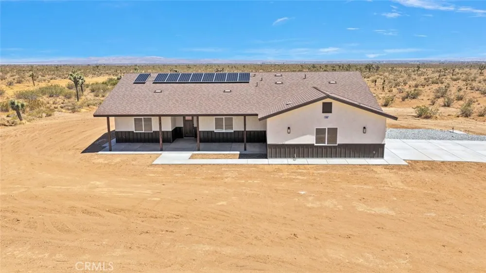 9210 Marco Road Phelan, CA 92371