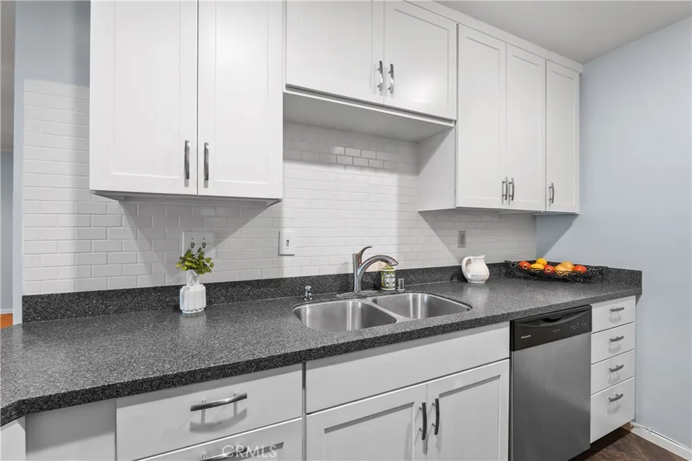 4252 fair Avenue #22 Studio City, CA 91602