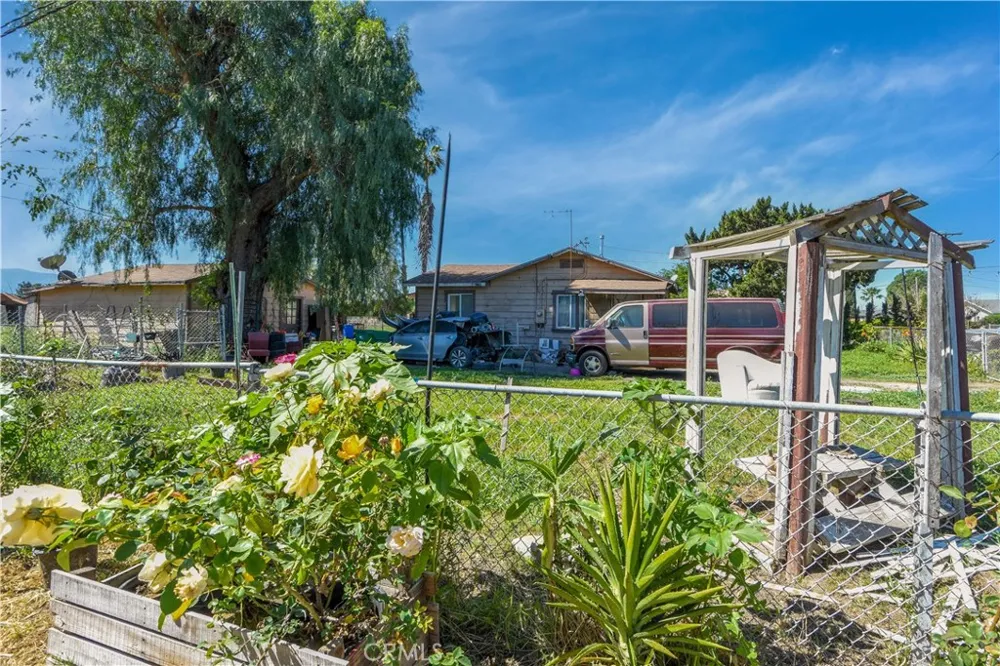 14664 Walters Eastvale, CA 92880