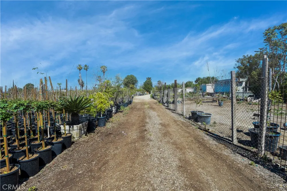 14664 Walters Eastvale, CA 92880