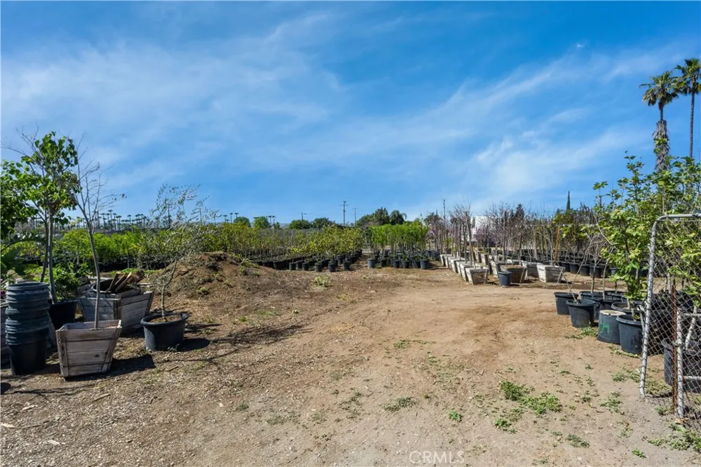 14664 Walters Eastvale, CA 92880