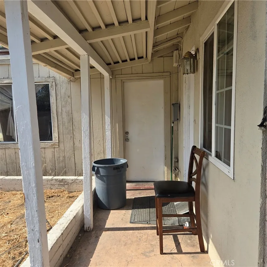38527 36th st east Palmdale, CA 93550