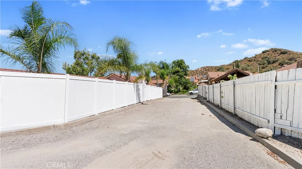 15221 Poppy Meadow Canyon Country, CA 91387
