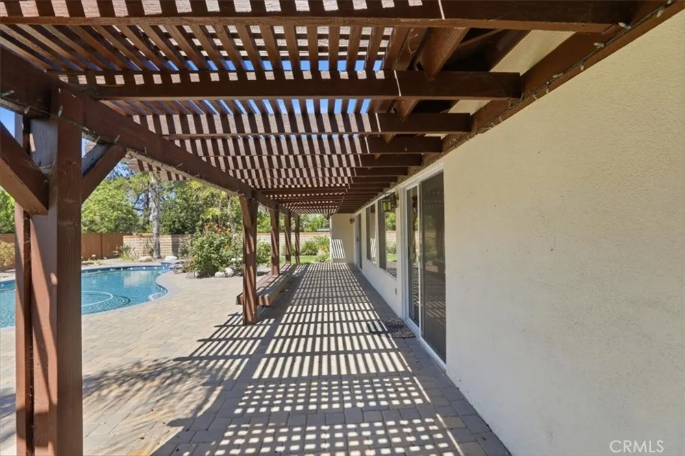 165 Cottonwood Avenue Riverside, CA 92506