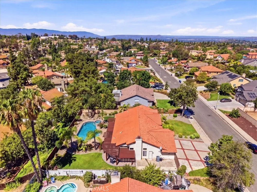165 Cottonwood Avenue Riverside, CA 92506