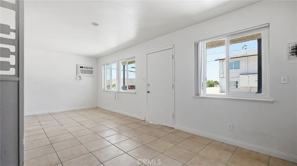511 E Fredricks Barstow, CA 92311