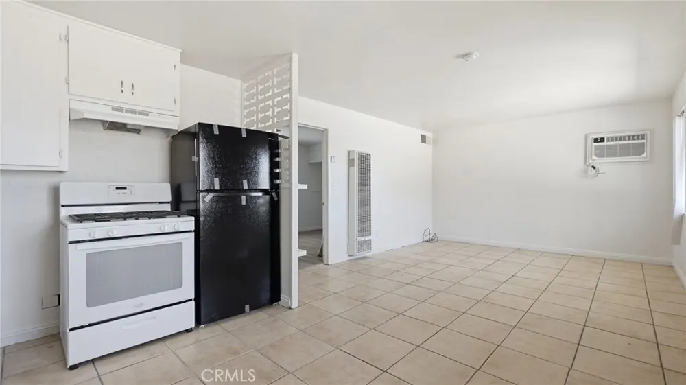 511 E Fredricks Barstow, CA 92311