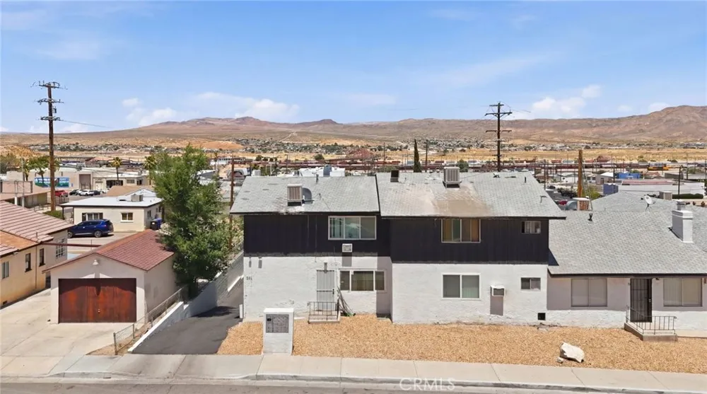 511 E Fredricks Barstow, CA 92311