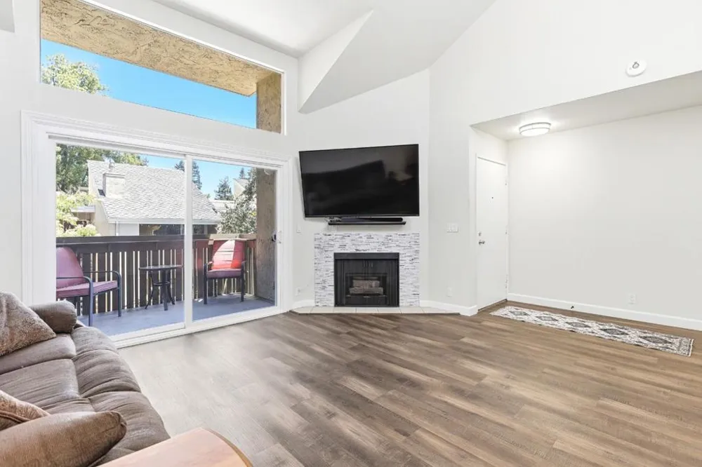 1485 De Rose Way #218 San Jose, CA 95126