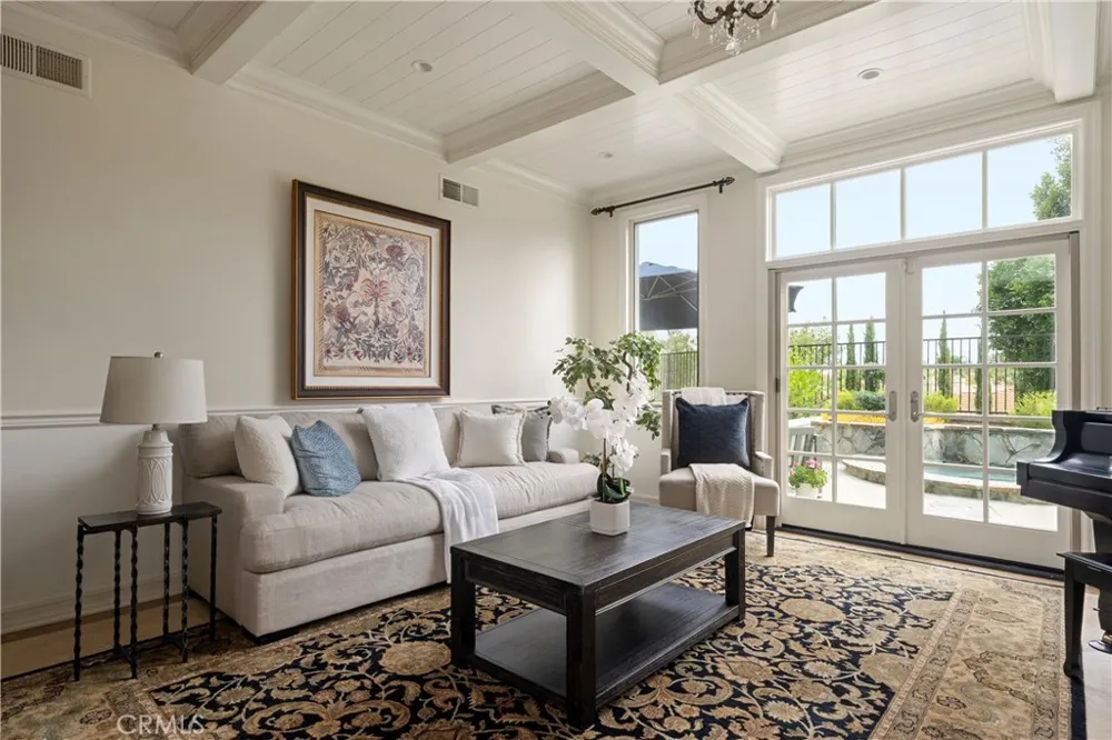 22187 Westcliff Mission Viejo, CA 92692