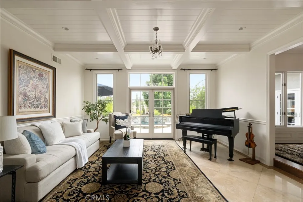 22187 Westcliff Mission Viejo, CA 92692