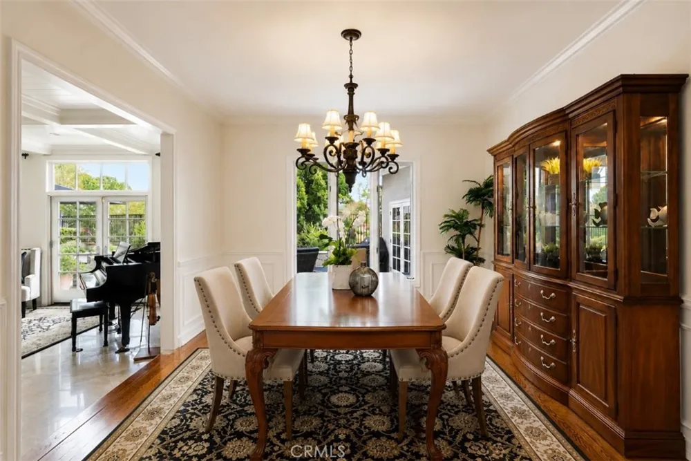 22187 Westcliff Mission Viejo, CA 92692