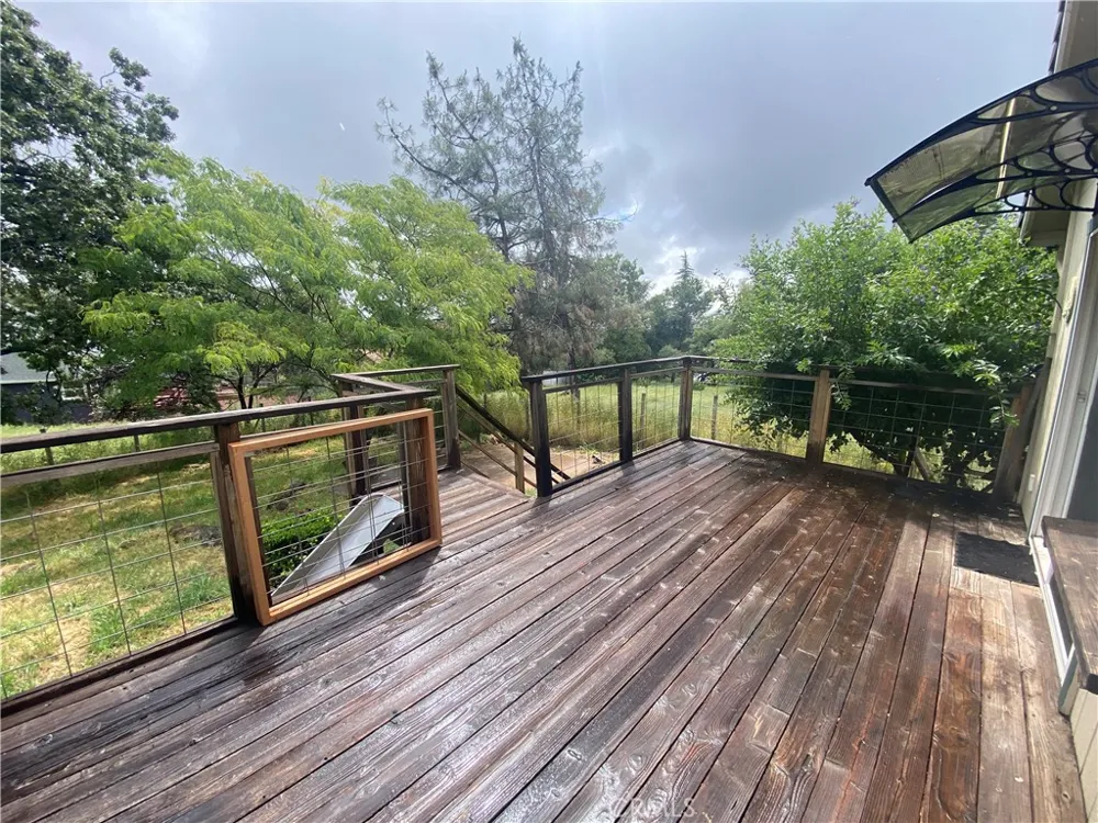 16506 Ridgecrest Hidden Valley Lake, CA 95467