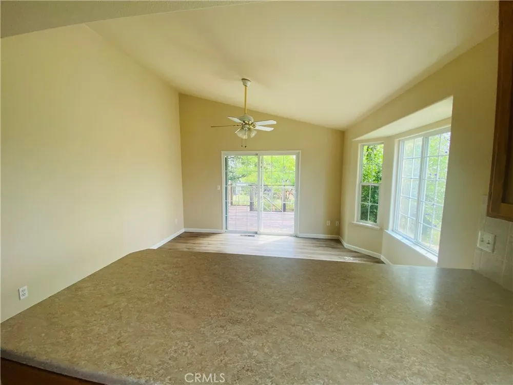 16506 Ridgecrest Hidden Valley Lake, CA 95467