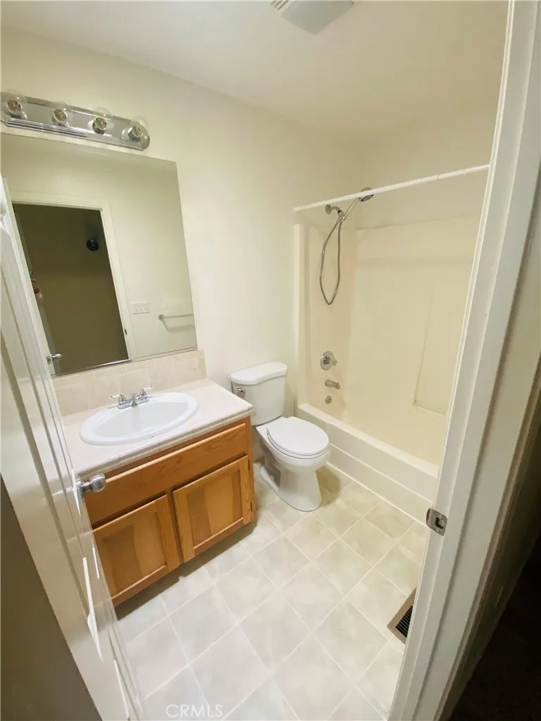 16506 Ridgecrest Hidden Valley Lake, CA 95467