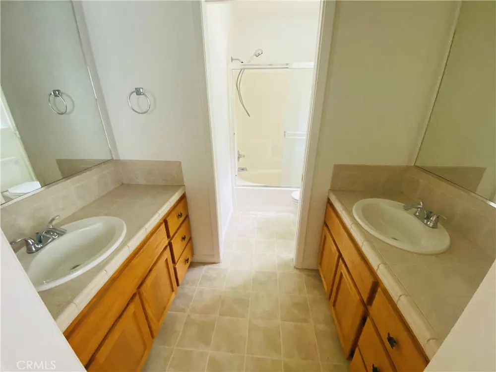 16506 Ridgecrest Hidden Valley Lake, CA 95467