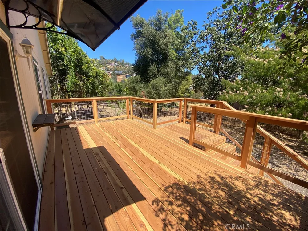 16506 Ridgecrest Hidden Valley Lake, CA 95467