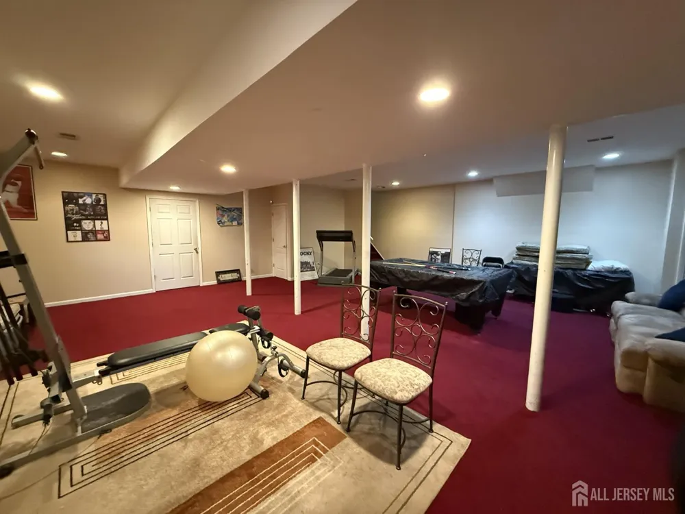 54 Madison Avenue Old Bridge, NJ 08857