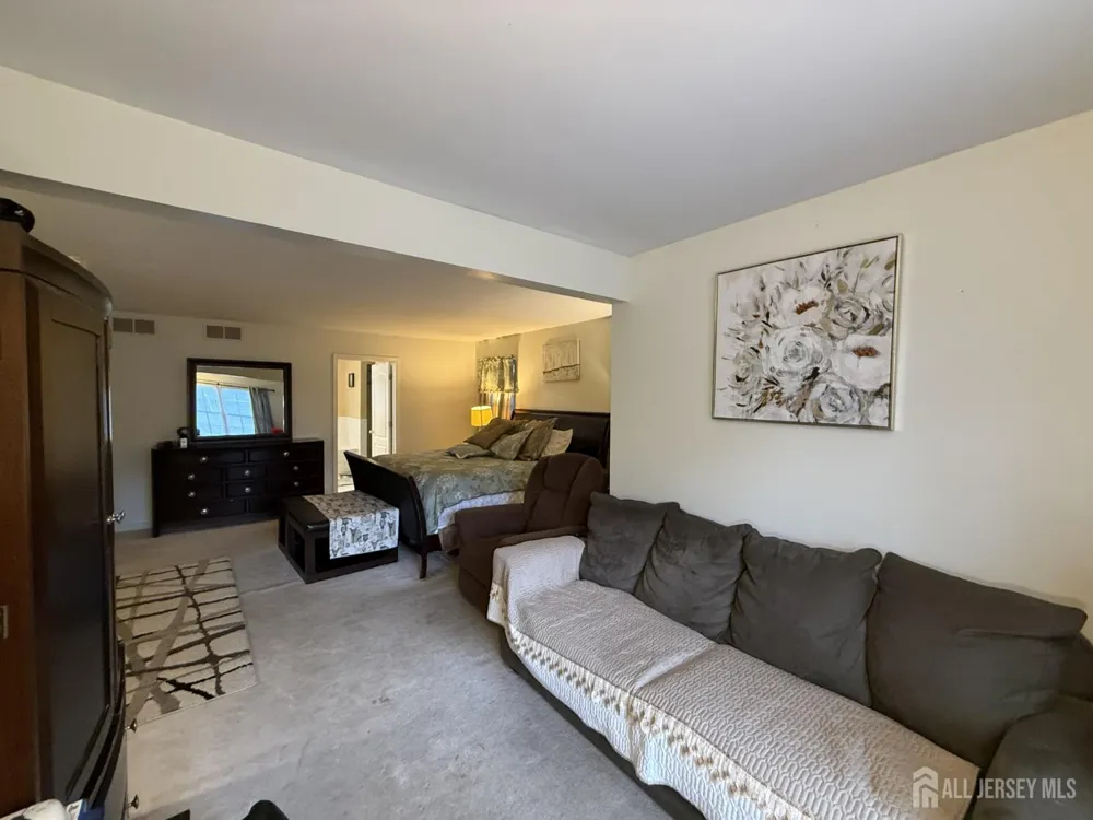 54 Madison Avenue Old Bridge, NJ 08857