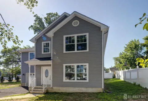 195 Greenwood Drive