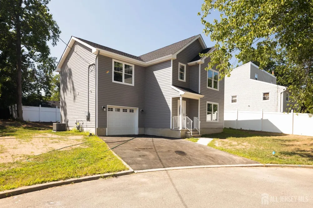 195 Greenwood Drive Old Bridge, NJ 08857