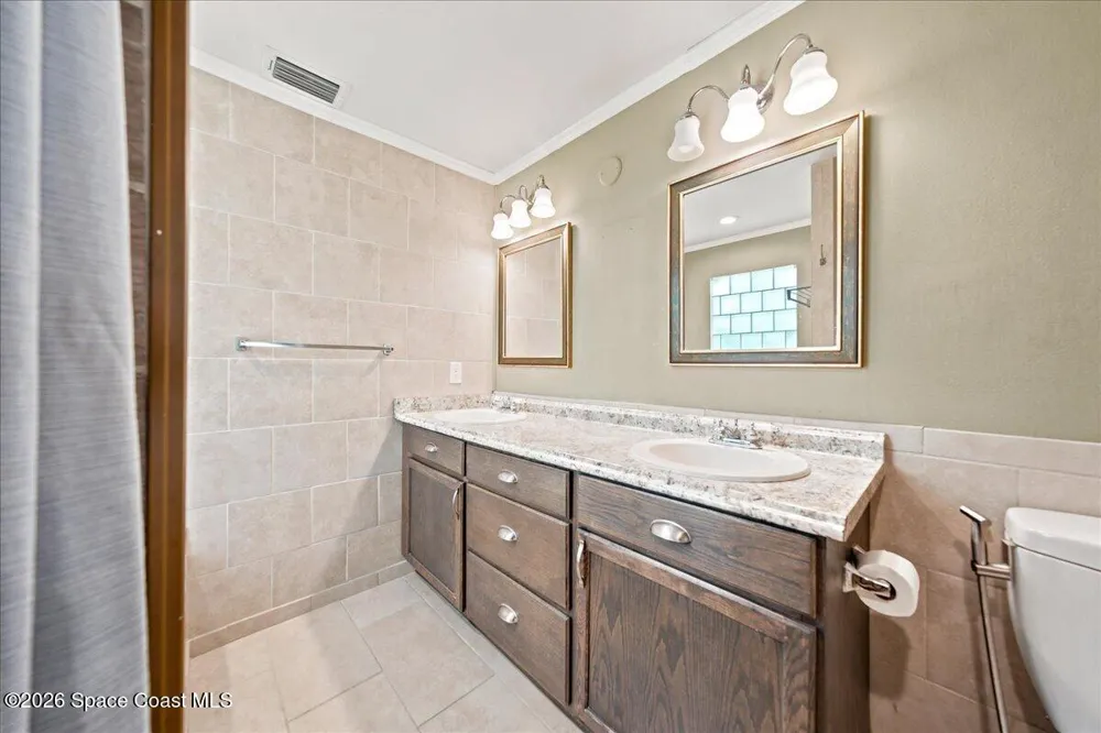 813 Emerald Way Rockledge, FL 32955