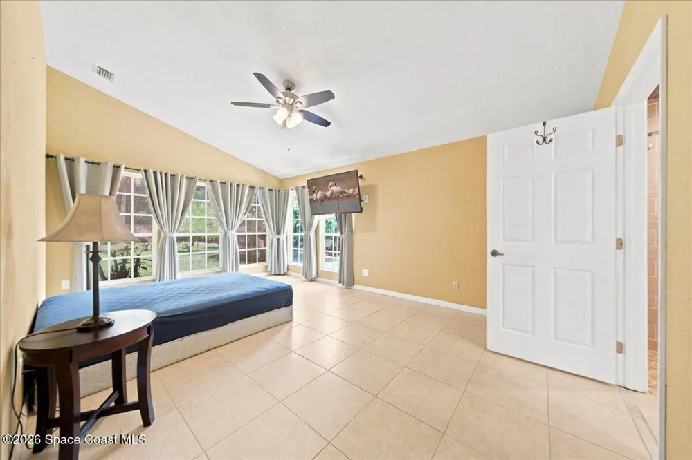 813 Emerald Way Rockledge, FL 32955