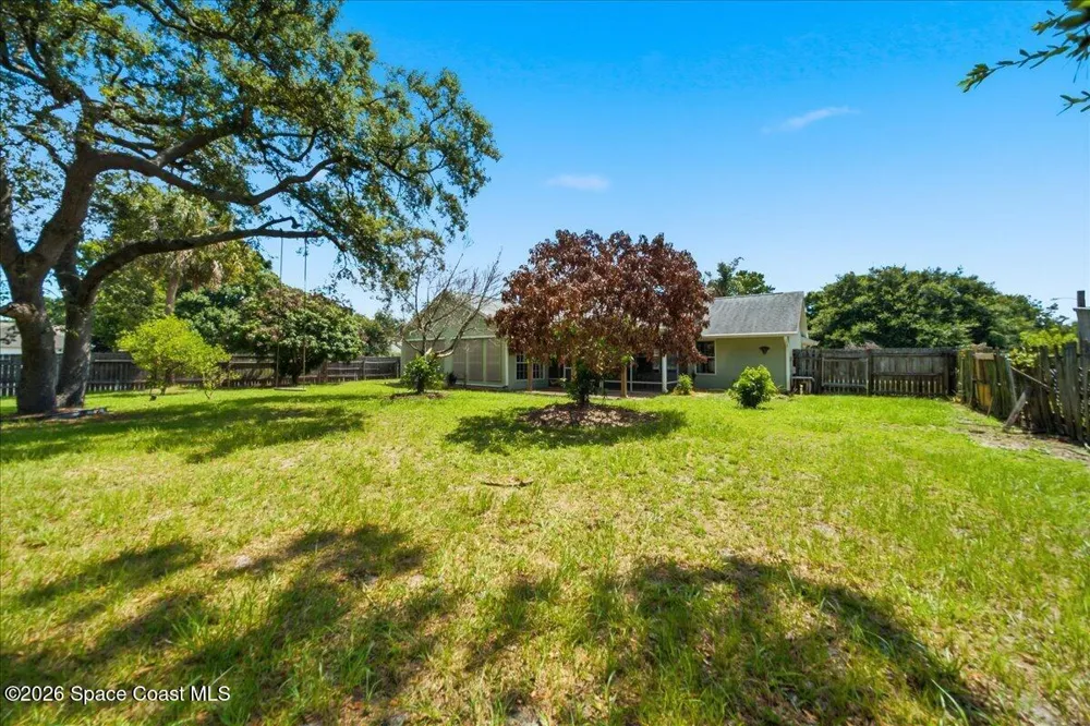 813 Emerald Way Rockledge, FL 32955