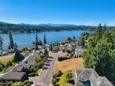 6044 Sandpiper Court