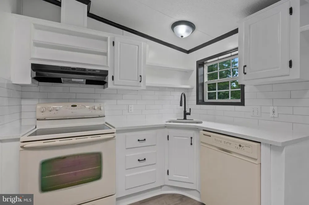 138 HEISTER ROAD Birdsboro, PA 19508