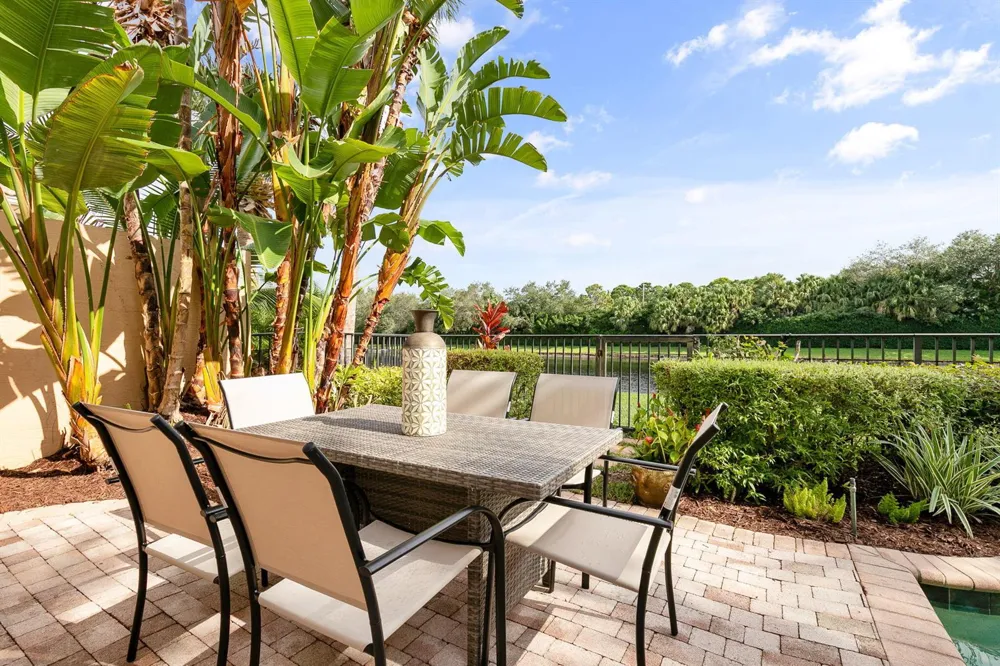 130 Andalusia Way Palm Beach Gardens, FL 33418