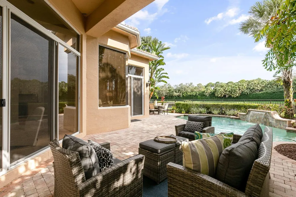 130 Andalusia Way Palm Beach Gardens, FL 33418