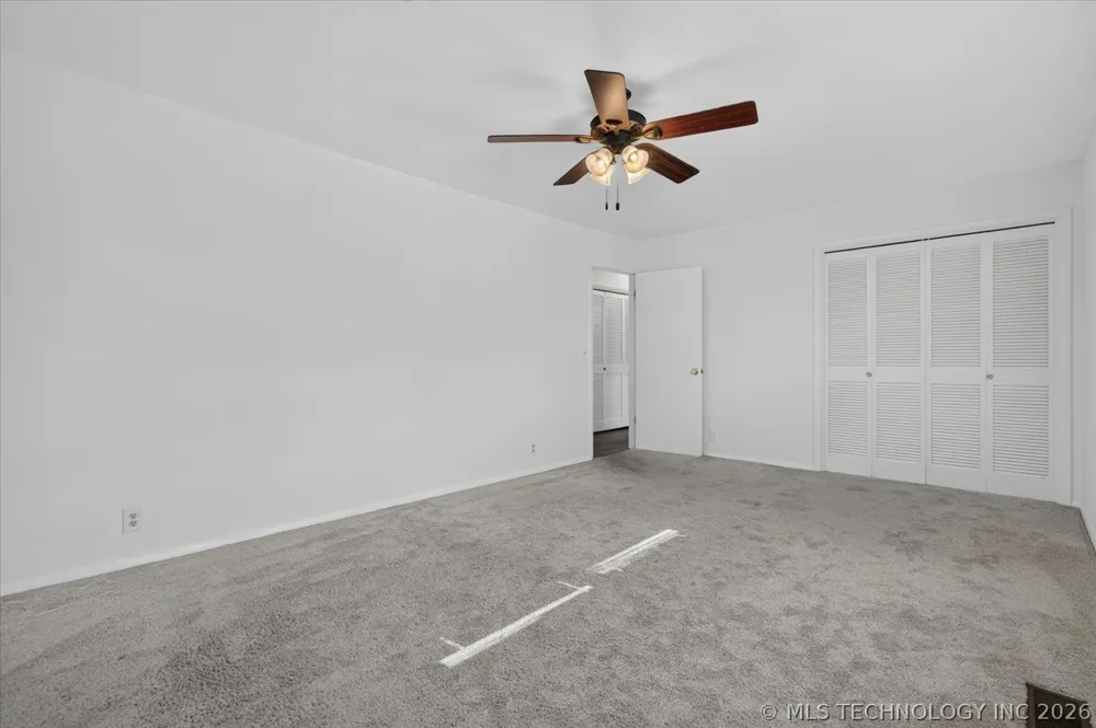 833 Winding Way Bartlesville, OK 74006