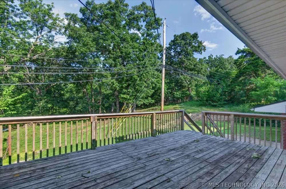 833 Winding Way Bartlesville, OK 74006