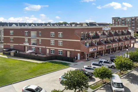 251 S Mill Street #380